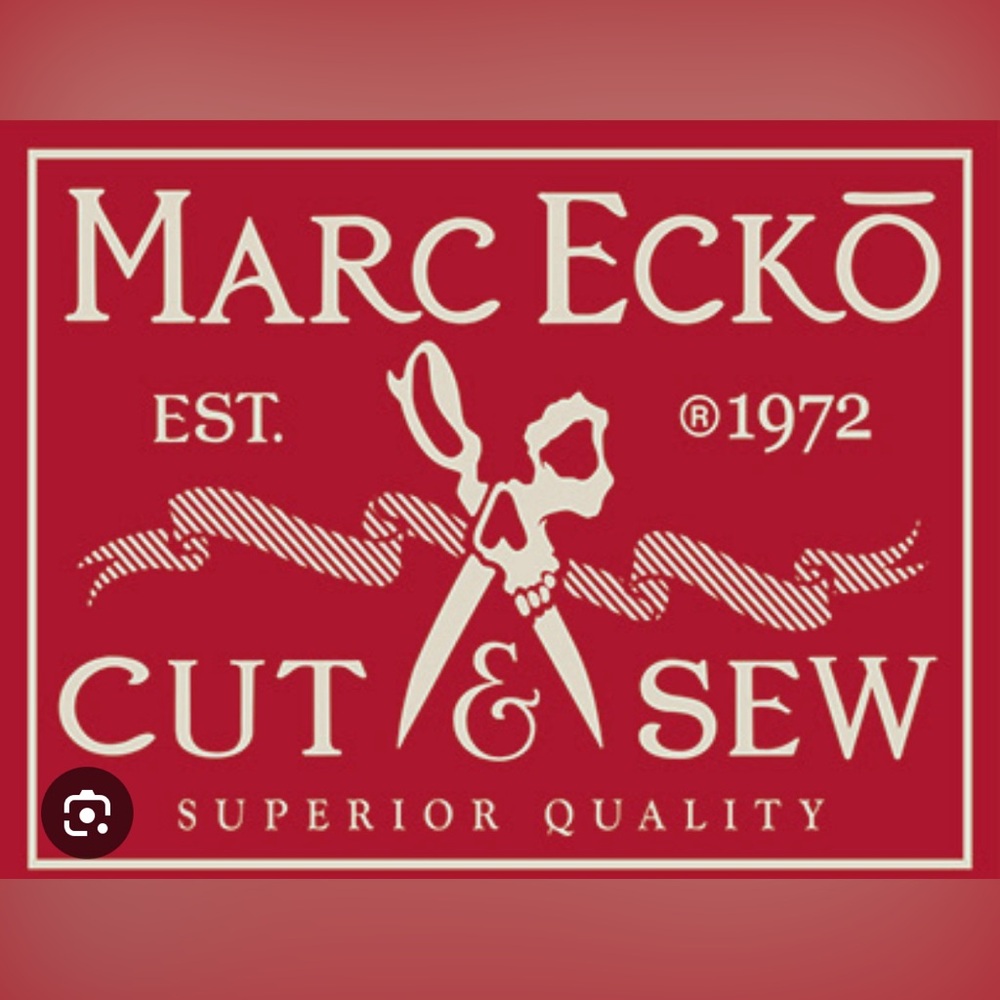 New Wot Marc Ecko  Cut & Sew New York V Neck Men’s Size Medium . - Picture 8 of 10
